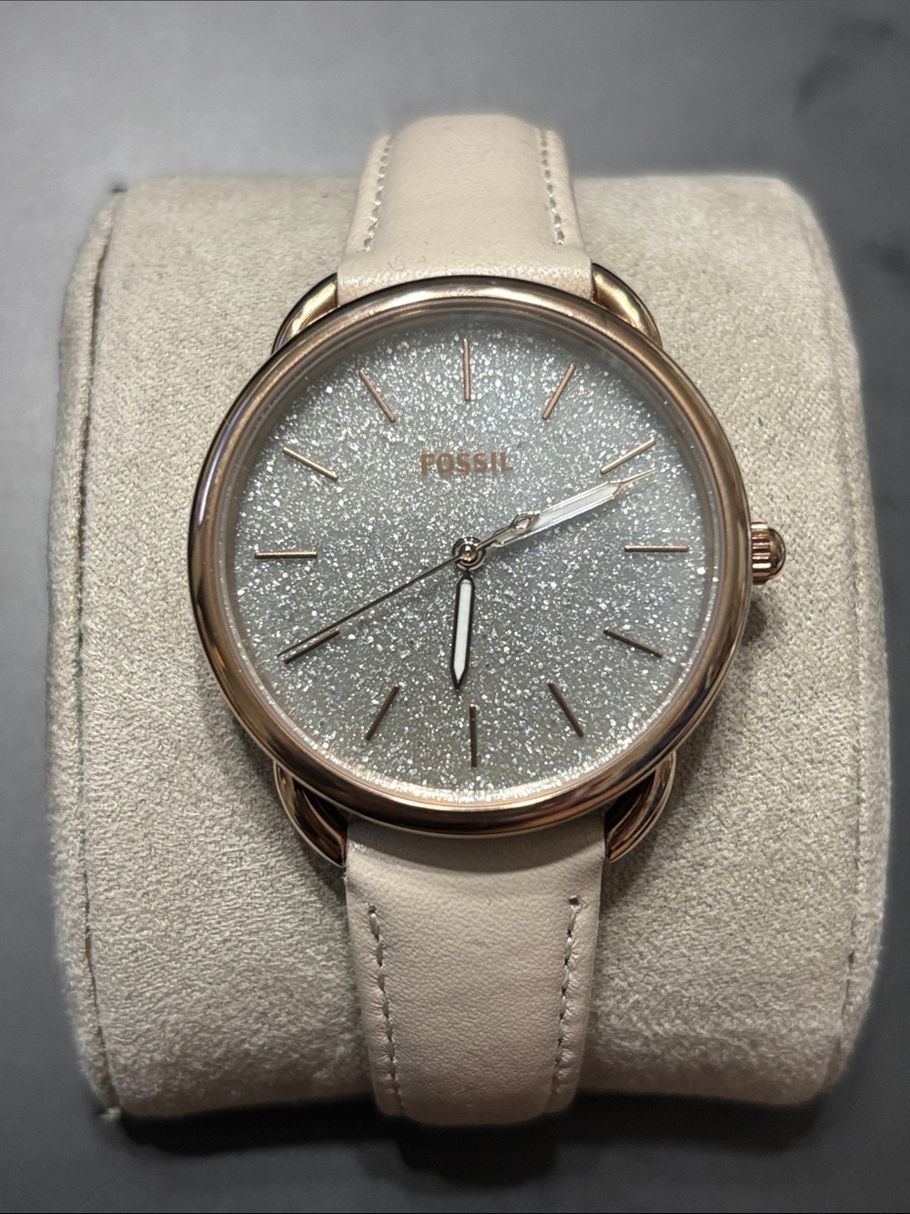 Fossil Women's Rose Gold Case Silver Glitter Dial Cream Leather Watch